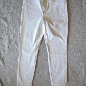 American Eagle High waisted jeans